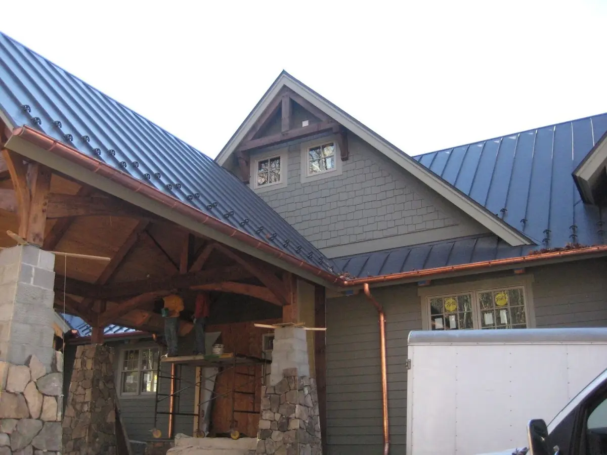 Craftsman Roofing team delivering quality roofing work in Dominion Hills
